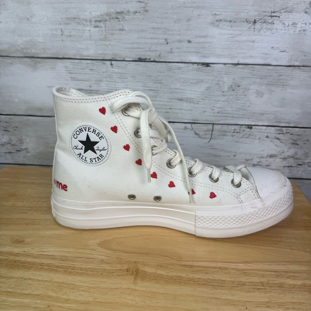 Converse Chuck Taylor Special Edition Lift Hearts Sneakers Size 10